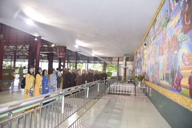 The Trip to Myanmar _ the Land of Golden Temples