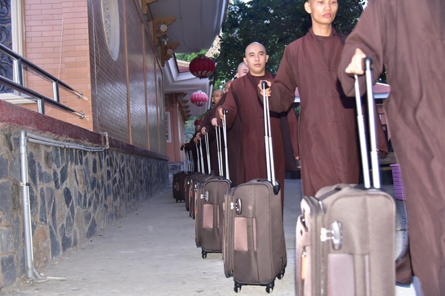 The Trip to Myanmar _ the Land of Golden Temples