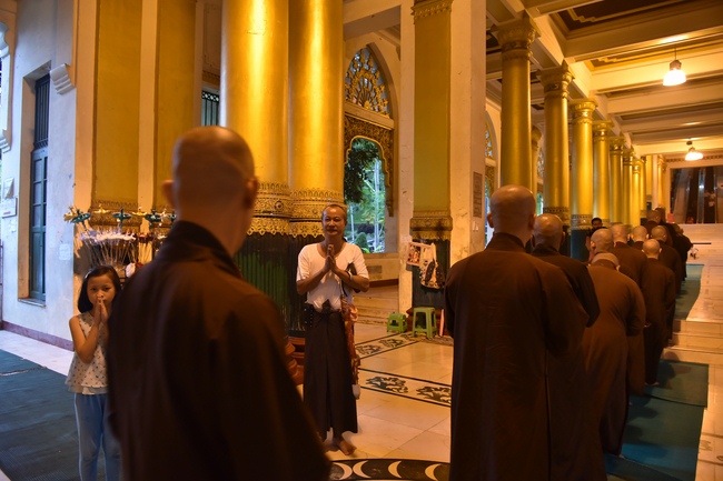 The Trip to Myanmar _ the Land of Golden Temples