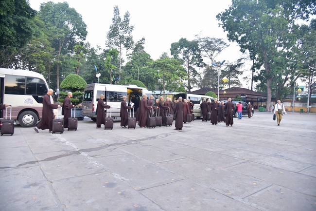 The Trip to Myanmar _ the Land of Golden Temples