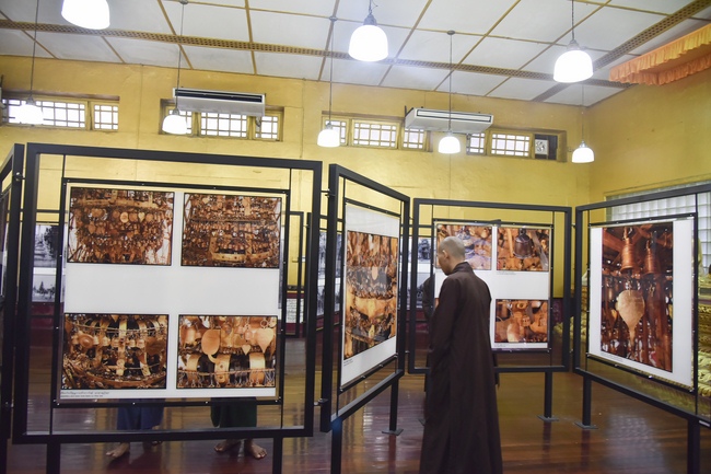 The Trip to Myanmar _ the Land of Golden Temples