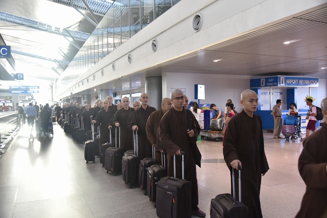 The Trip to Myanmar _ the Land of Golden Temples