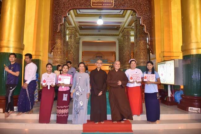 The Trip to Myanmar _ the Land of Golden Temples