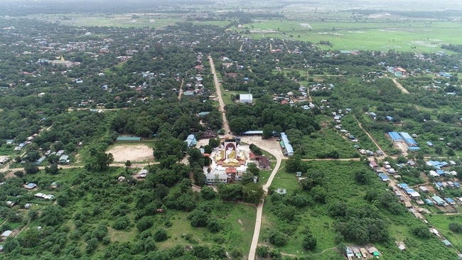 Chiêm bái chùa Hòn Đá Vàng và chùa Phật Tứ Diện - TP. BaGo