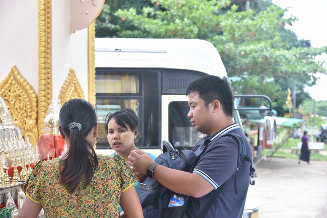 Chiêm bái chùa Hòn Đá Vàng và chùa Phật Tứ Diện - TP. BaGo