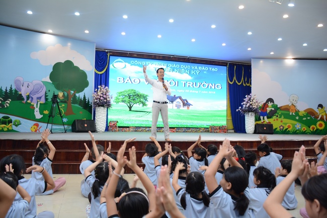 Khóa tu thiếu nhi “Em về bên Phật”