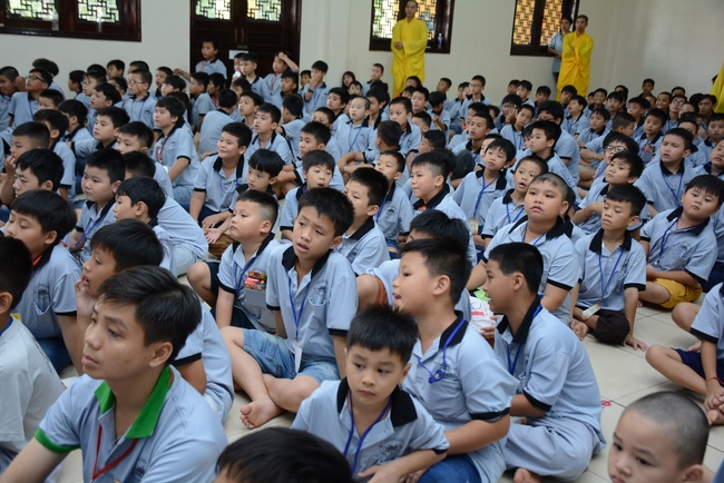 Khóa tu thiếu nhi “Em về bên Phật”