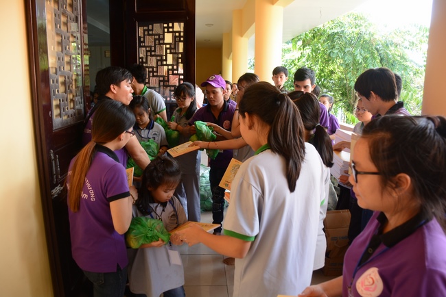 Khóa tu thiếu nhi “Em về bên Phật”