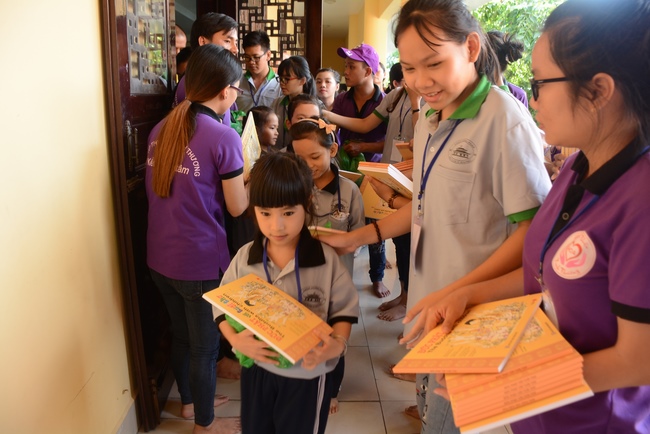 Khóa tu thiếu nhi “Em về bên Phật”