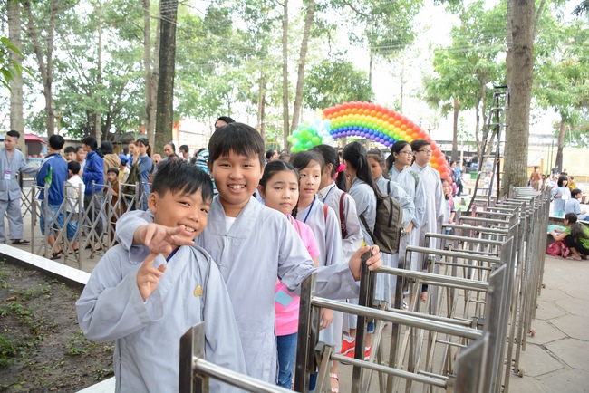 Khóa tu thiếu nhi “Em về bên Phật”