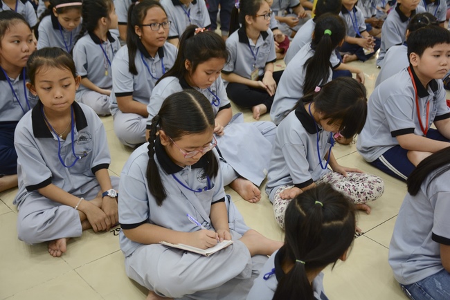 Khóa tu thiếu nhi “Em về bên Phật”