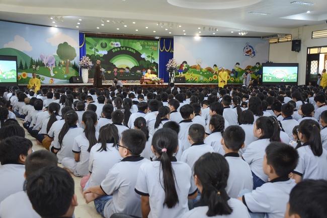Khóa tu thiếu nhi “Em về bên Phật”