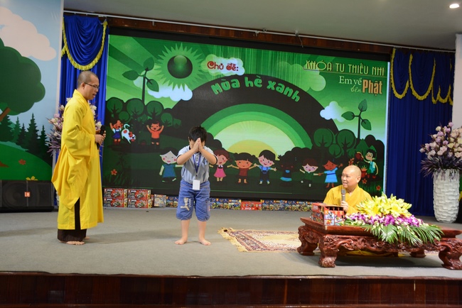 Khóa tu thiếu nhi “Em về bên Phật”