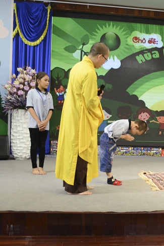 Khóa tu thiếu nhi “Em về bên Phật”