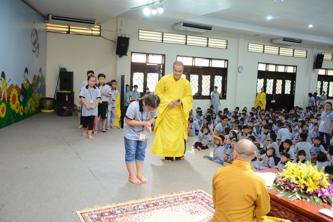 Khóa tu thiếu nhi “Em về bên Phật”