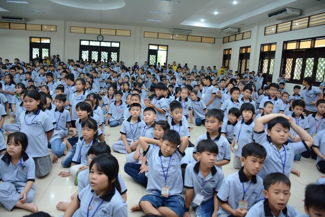 Khóa tu thiếu nhi “Em về bên Phật”