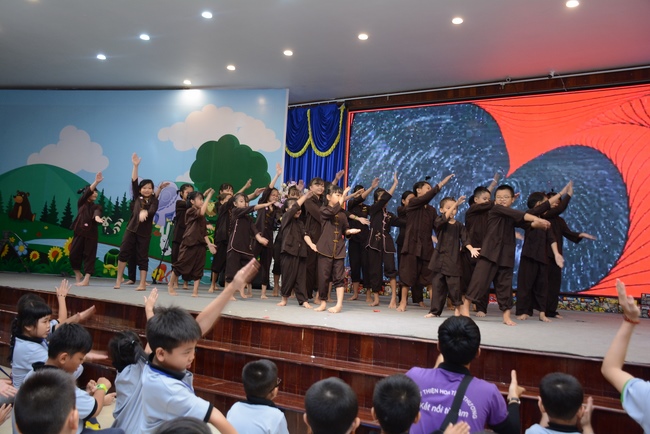 Khóa tu thiếu nhi “Em về bên Phật”