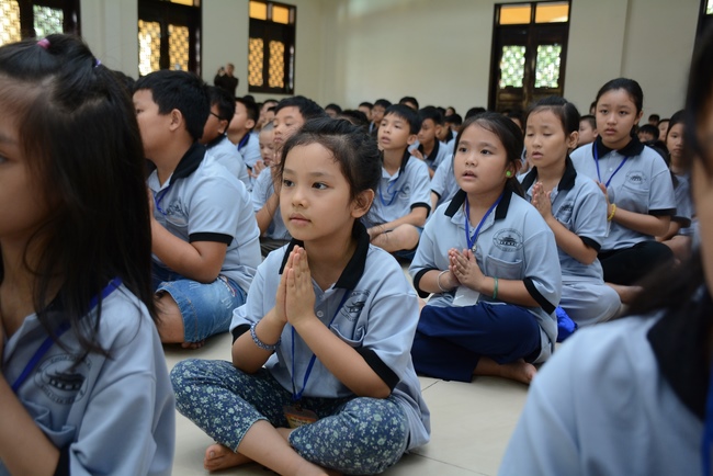 Khóa tu thiếu nhi “Em về bên Phật”