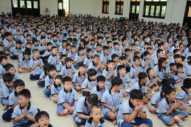 Khóa tu thiếu nhi “Em về bên Phật”