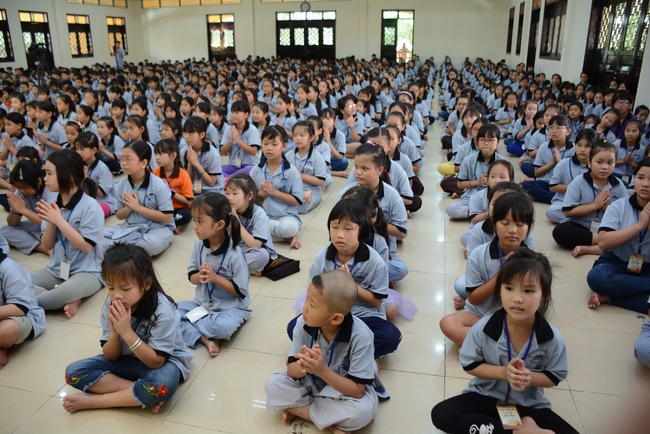 Khóa tu thiếu nhi “Em về bên Phật”