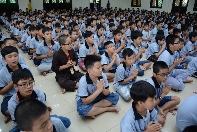 Khóa tu thiếu nhi “Em về bên Phật”