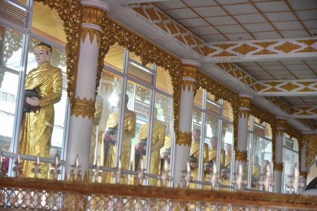 Visiting Kyaikawine Monastery and some Buddhist Holy Places in Bago City