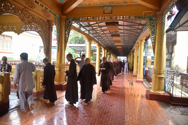 Visiting Kyaikawine Monastery and some Buddhist Holy Places in Bago City