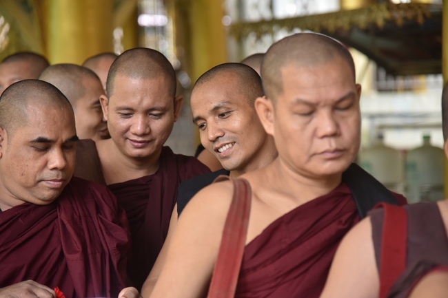 Visiting Kyaikawine Monastery and some Buddhist Holy Places in Bago City