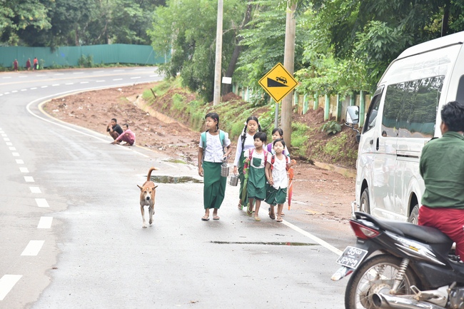 Visiting Kyaikawine Monastery and some Buddhist Holy Places in Bago City