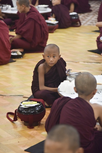 Visiting Kyaikawine Monastery and some Buddhist Holy Places in Bago City