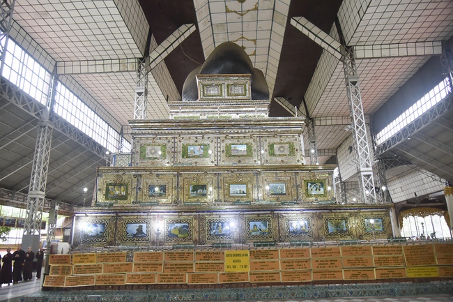 Visiting Kyaikawine Monastery and some Buddhist Holy Places in Bago City