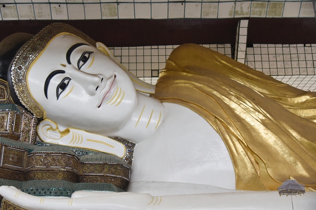 Visiting Kyaikawine Monastery and some Buddhist Holy Places in Bago City