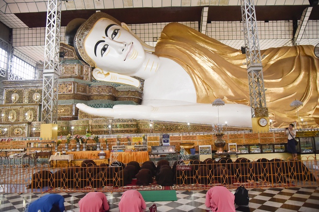 Visiting Kyaikawine Monastery and some Buddhist Holy Places in Bago City