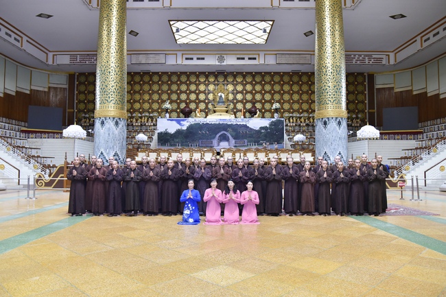 Visiting Kyaikawine Monastery and some Buddhist Holy Places in Bago City