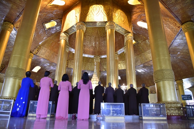 Visiting Kyaikawine Monastery and some Buddhist Holy Places in Bago City