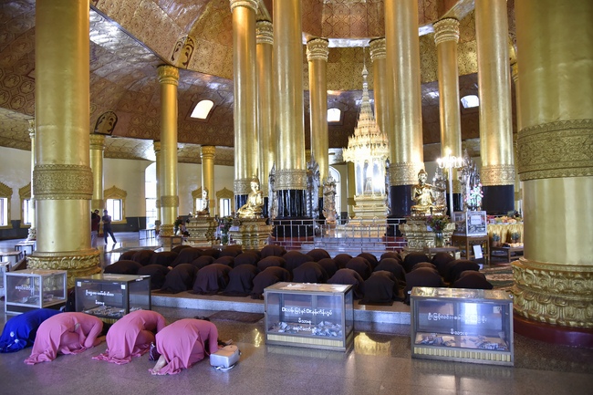 Visiting Kyaikawine Monastery and some Buddhist Holy Places in Bago City