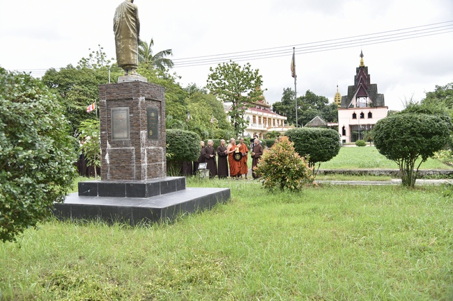 Visiting Mahasi Sasana Yeiktha Monastery and Dai Phuoc Temple in Myanmar