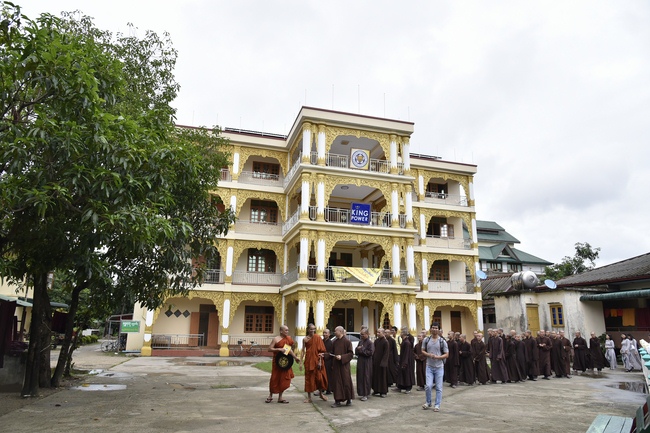 Visiting Mahasi Sasana Yeiktha Monastery and Dai Phuoc Temple in Myanmar