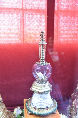 Thăm tu viện Paramitone wine - Yangon