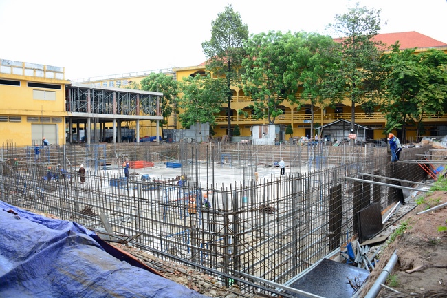 Foundation Pouring the Ground Floor of the Multifunctional Building