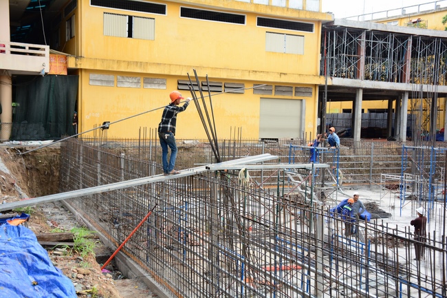 Foundation Pouring the Ground Floor of the Multifunctional Building