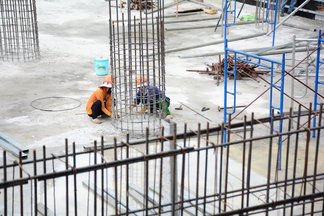 Foundation Pouring the Ground Floor of the Multifunctional Building