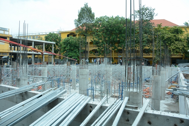 Foundation Pouring the Ground Floor of the Multifunctional Building
