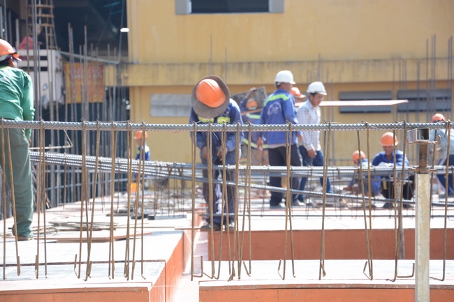 Foundation Pouring the Ground Floor of the Multifunctional Building