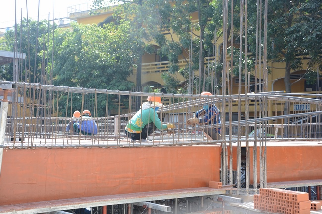 Foundation Pouring the Ground Floor of the Multifunctional Building