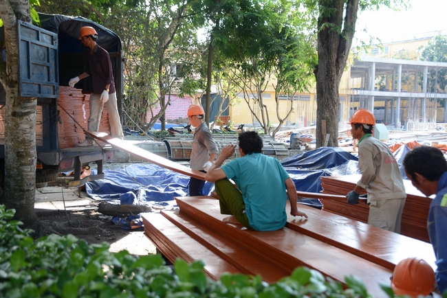 Foundation Pouring the Ground Floor of the Multifunctional Building