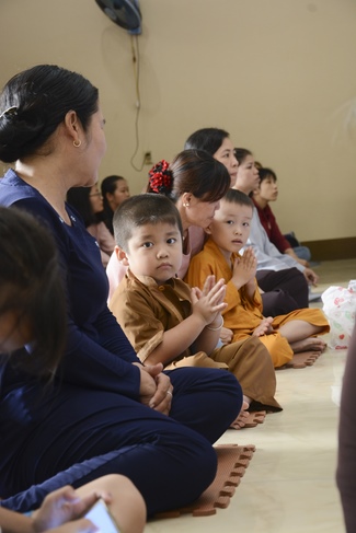 Hòa thượng Thích Minh Chơn thăm Trường hạ Hoằng Pháp