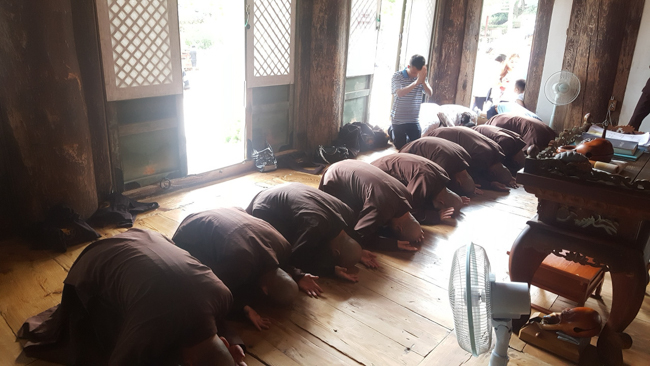 Lễ Vu Lan cho người Việt tại Hàn Quốc