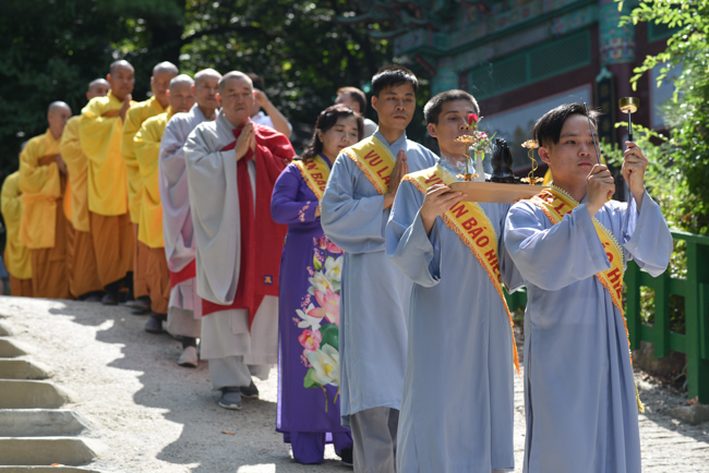 Lễ Vu Lan cho người Việt tại Hàn Quốc