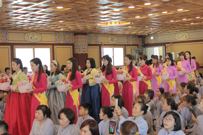 Lễ Vu Lan cho người Việt tại Hàn Quốc